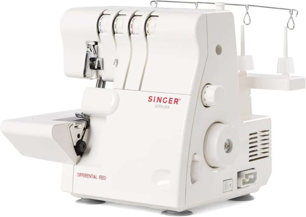 Test de la surjeteuse Singer 14SH654
