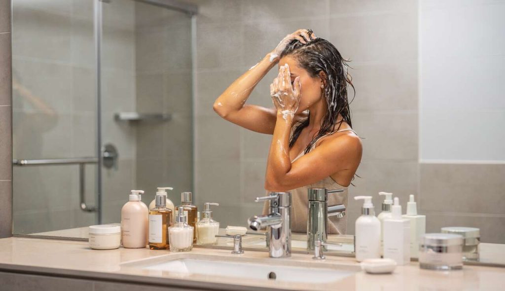 Comment appliquer son après-shampoing pour une hydratation optimale