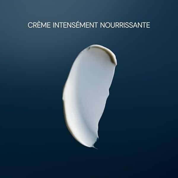 Découvrez nos impressions sur la crème marine ultra riche Elemis anti-âge pour une peau rajeunie et nourrie en profondeur.
