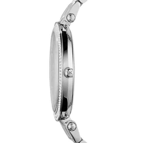 Découvrez notre avis complet sur la montre Michael Kors Darci MK3190 : design raffiné, zircons étincelants et qualité premium pour un accessoire incontournable. 